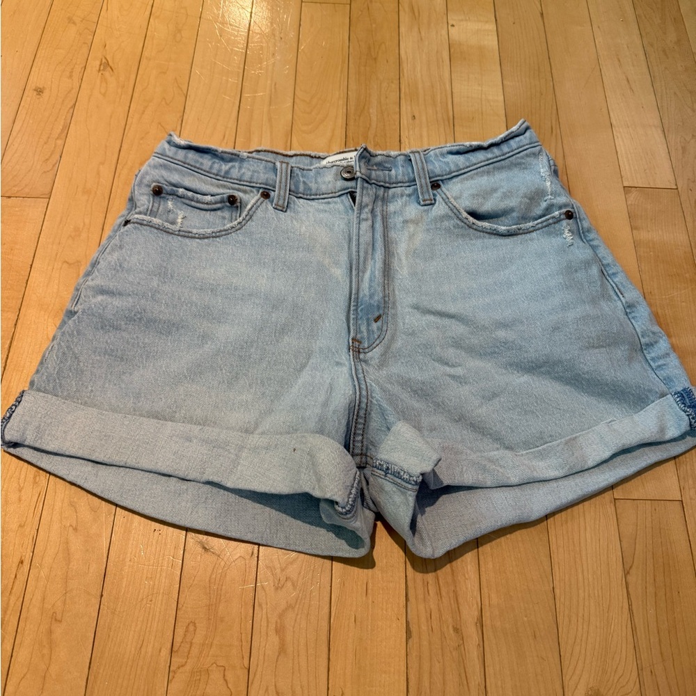 Abercrombie & Fitch - The Dad Short - Size 30 Curve Love
